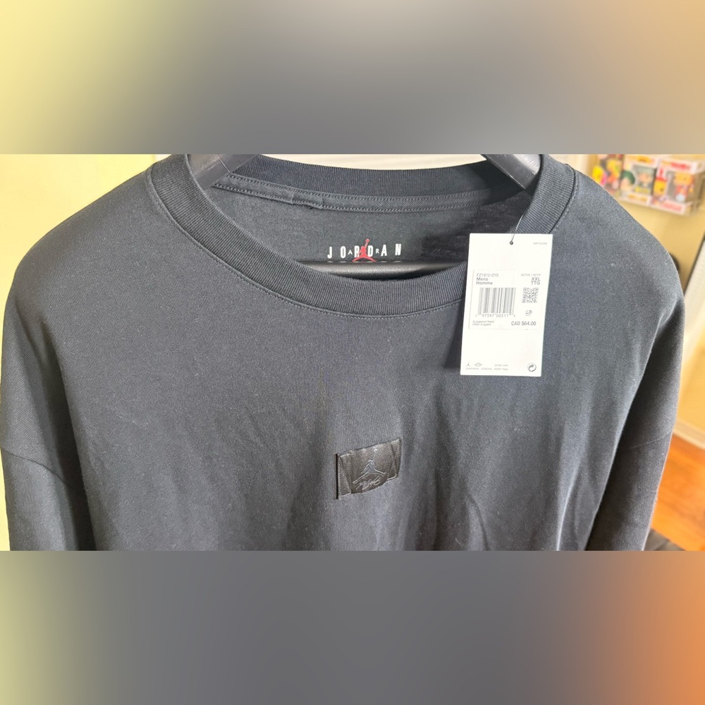 Gorgeous Flight Essential Jordan T-shirt!!! - Picture 3 of 6